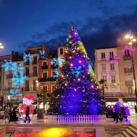 Appartement Cosy Au Pied Des Halles,Le Rossini Narbonne Exterior foto