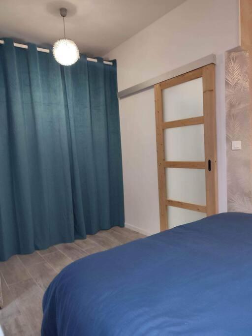 Appartement Cosy Au Pied Des Halles,Le Rossini Narbonne Exterior foto