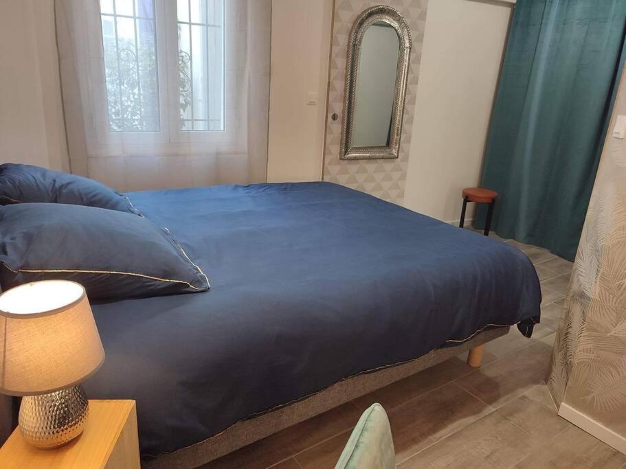 Appartement Cosy Au Pied Des Halles,Le Rossini Narbonne Exterior foto