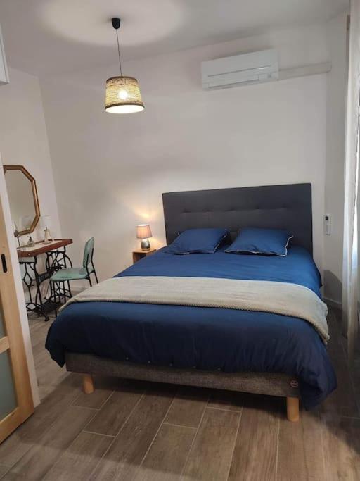 Appartement Cosy Au Pied Des Halles,Le Rossini Narbonne Exterior foto